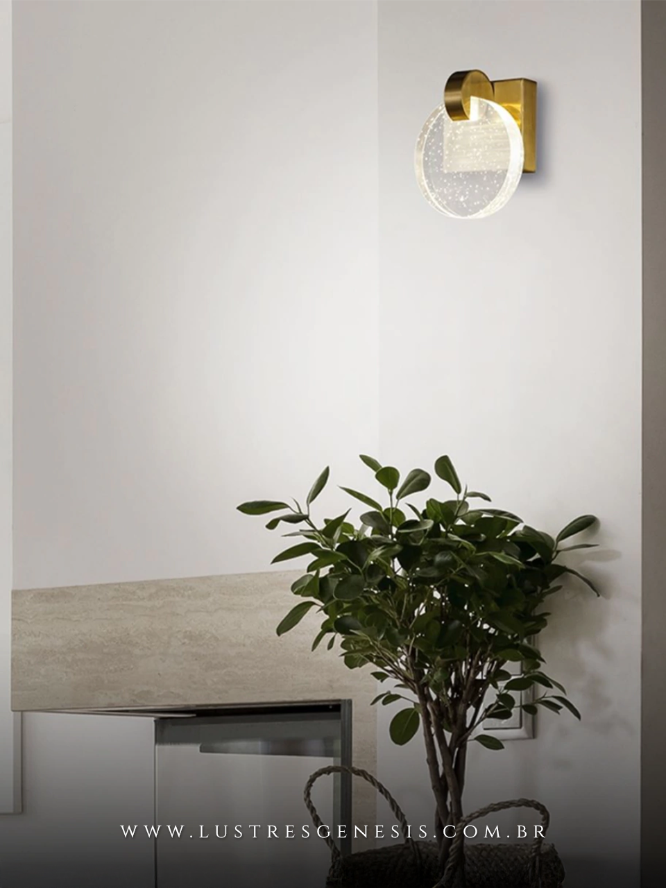 Arandela Moderna Celeste Dourado com LED Integrado Lustres G&ecirc;nesis loja online de Lustres e Ilumina&ccedil;&atilde;o Decorativa